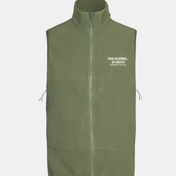 Off-Race Fleece Vest - Picture 1 of 2